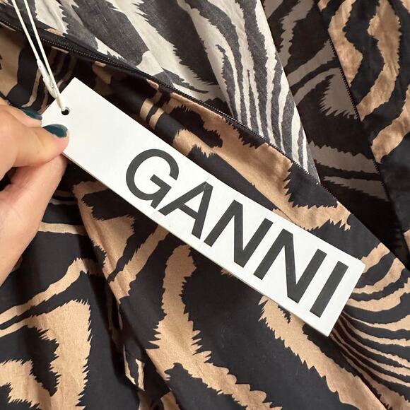 Ganni Puff Sleeve Mini Shirt Dress in Tiger Print - Picture 11 of 11